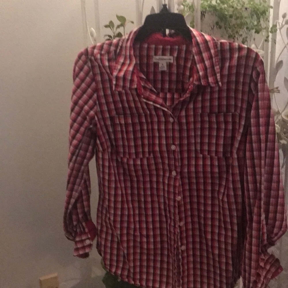 Women’s shirt